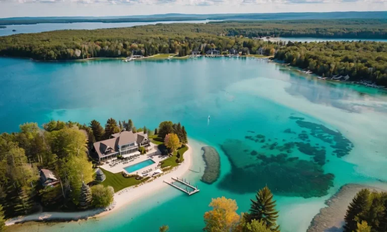 Famous Celebrity Homes On Michigan’S Torch Lake