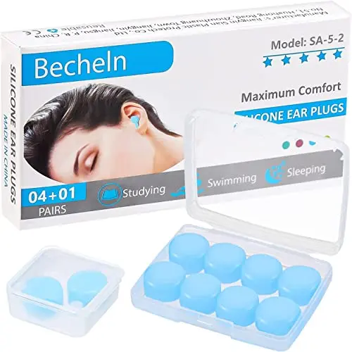 Becheln reusable silicone earplugs in blue with travel case