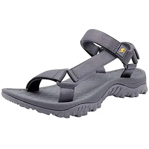 CAMEL CROWN sport sandals with anti-skid outsole and adjustable closures