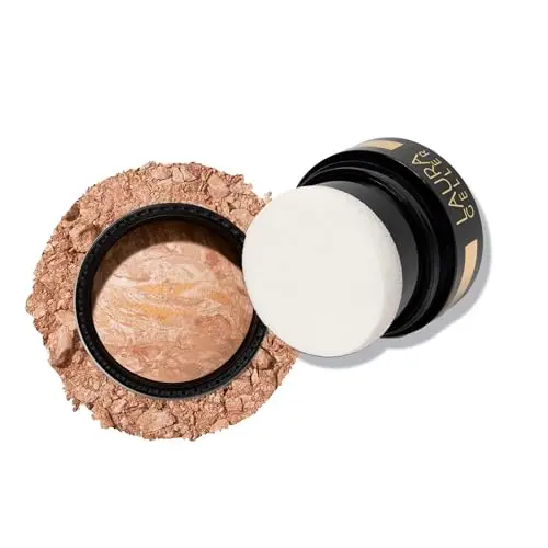 LAURA GELLER Baked Balance-n-Glow To Go powder foundation in Fair shade
